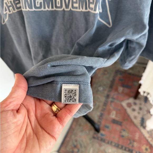 The Giving Movement Oversized  High Neck blue T-shirt Unisex Size S Cropped - Picture 6 of 11